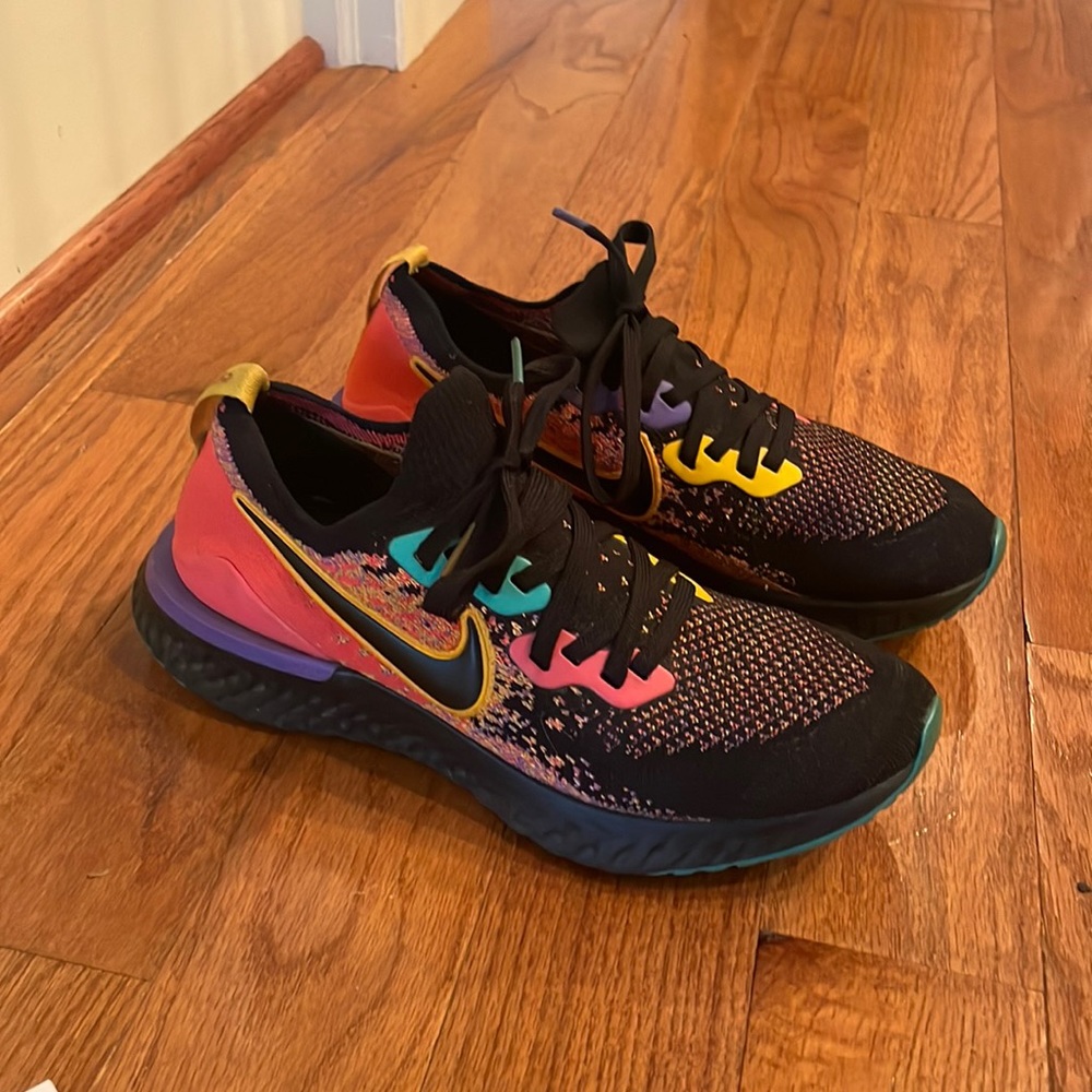 NIKE Epic React Flyknit 2 sneakers